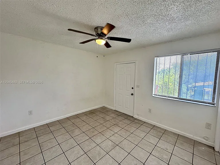 2987 NW 46th St #5 — Photo 5