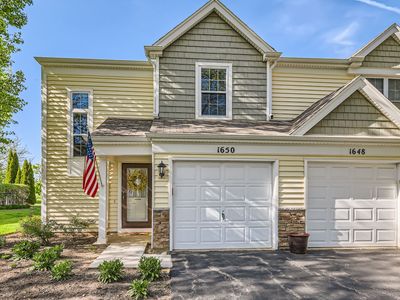 1650 Pebble Beach Cir, Elgin, IL, 60123