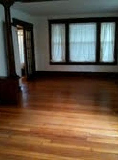 1st image of 355 New York Ave