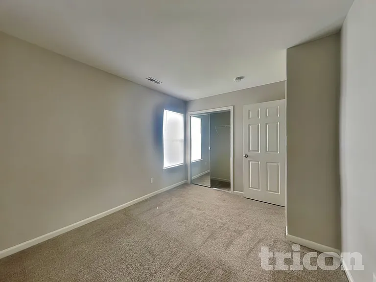 2120 Ballingarry Dr — Photo 14