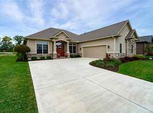 9306 Ridings Blvd, Dayton, OH 45458