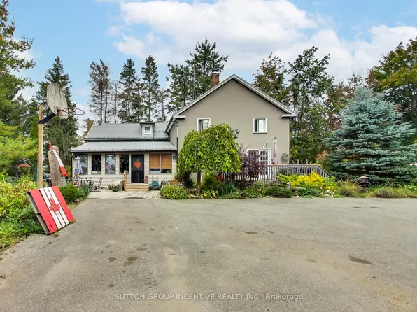 1724 Penetanguishene Rd, Springwater, ON L9X 1Z4