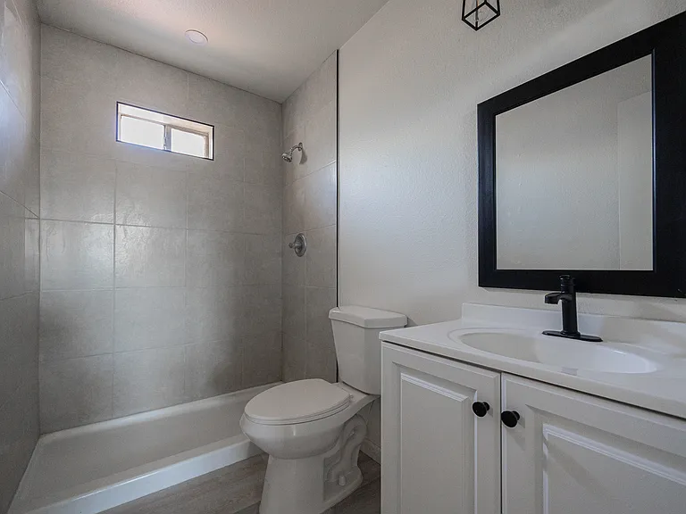 1915 N 26th Place, Phoenix Az — Photo 11