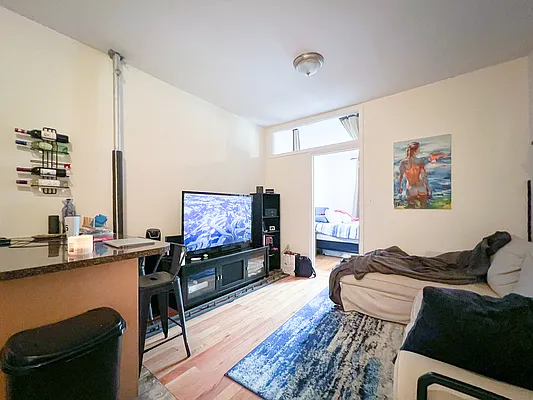 Rented by Compass | media 3