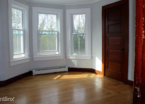 75 SCHOOL ST APT 1 - #7 (640x417)