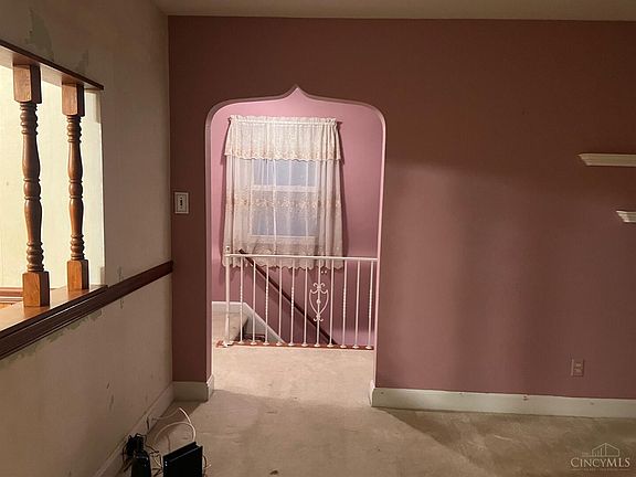 4th image of 5605 Harrison Ave