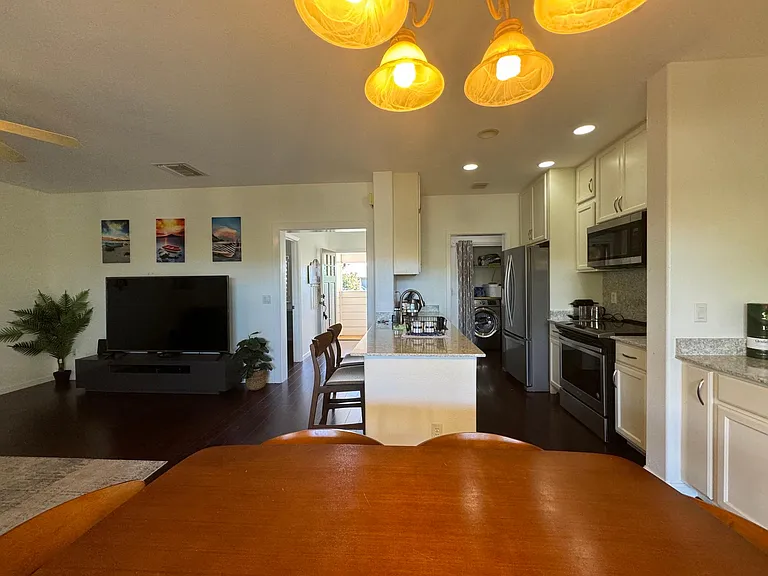 92-1214 Olani St #UPSTAIRS — Photo 25