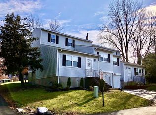 26 Larch Ct, Fishkill, NY 12524