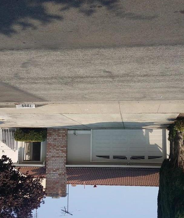 2nd image of 1985 Luby Dr