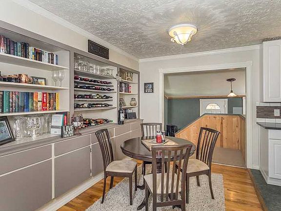 4th image of 1635 Avenue F