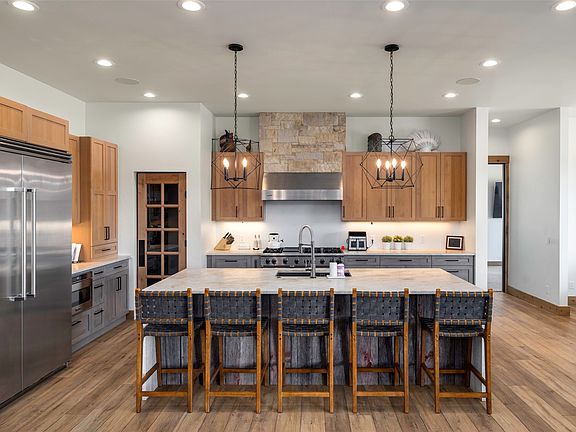 5th image of 4355 Elk River Rd