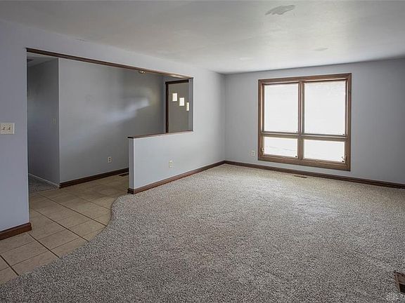 3rd image of 6511 Wildview Dr
