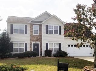 3010 Thistlewood Ct, Indian Trail, NC 28079