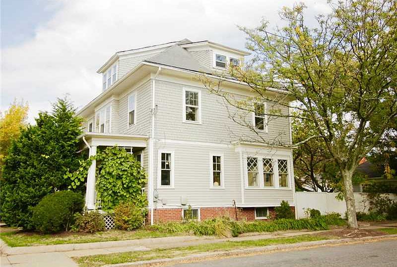 2nd image of 373 Academy Ave