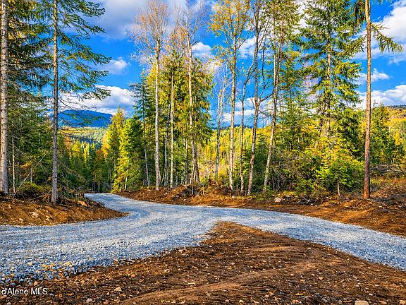 4th image of 1 Crosswhite Rd