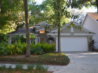 2212 Green Oaks Ln, Tampa, FL 33612