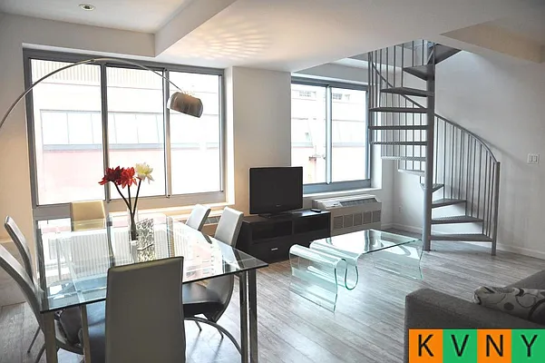 Rented by KVNY Soho | media 39