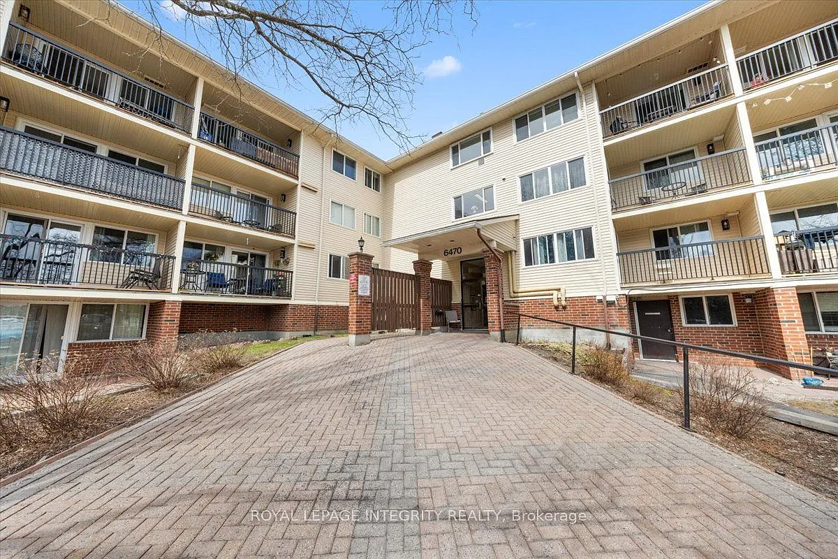 2 bed, $2,200 — Photo 1