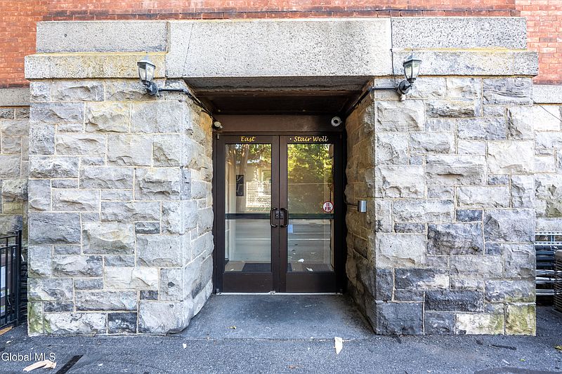 2nd image of 77 Van Dam Street #102