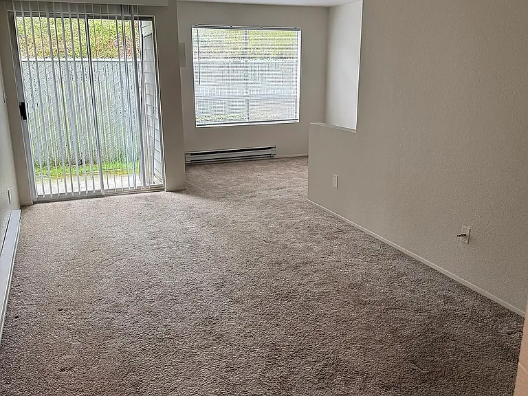 Whitman Place Apartments — Photo 5