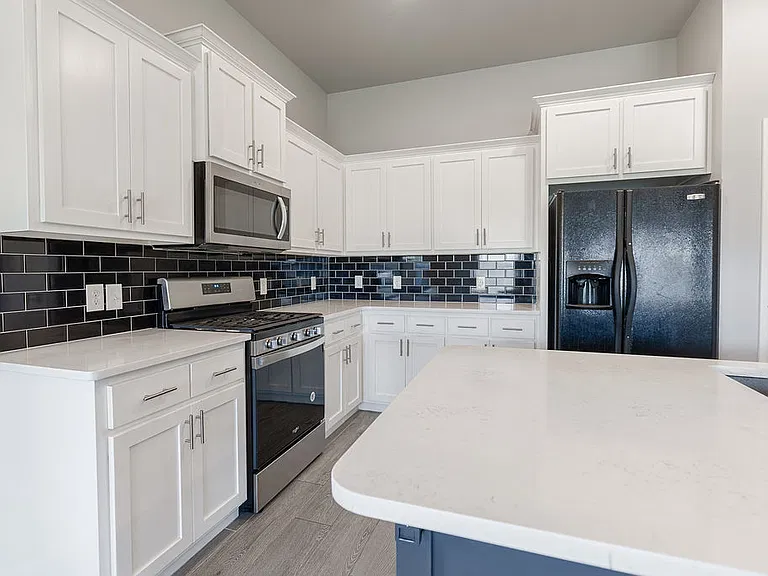 401 Nest Dr — Photo 5