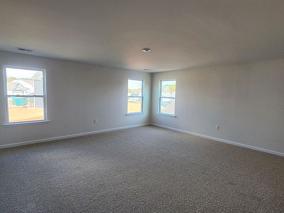 5th image of 356 Fenwick Dr