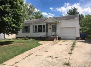 5946 E Marshall Pl, Tulsa, OK 74115