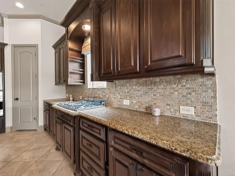 27411 Manor Falls Ln — Photo 16