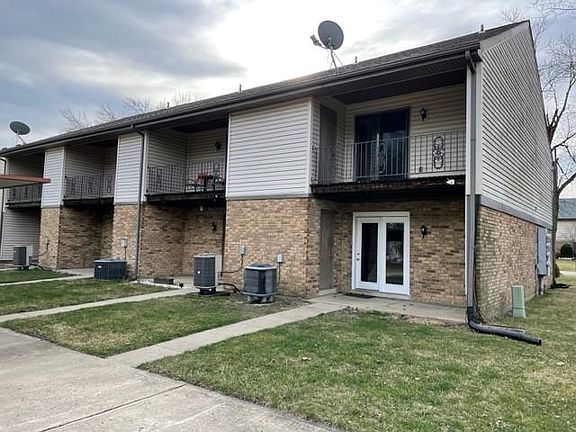 2nd image of 7796 Betsy Ross Cir #7796
