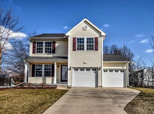 4590 Middlebury Dr SE, Kentwood, MI
