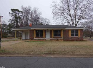 2218 Brookwood Dr, Benton, AR 72015