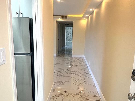 5th image of 3239 Glendora Dr Unit 6