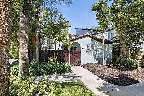 22316 Pineapple Walk Dr Photo 1 22316 Pineapple Walk Dr Photo 1
