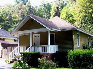 634 Thorn Hollow Rd, Coraopolis, PA 15108