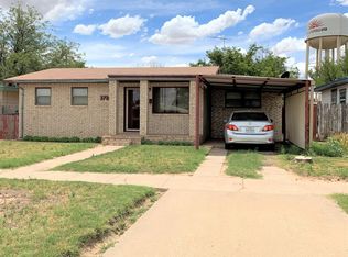 1716 McKinley St, Levelland, TX 79336