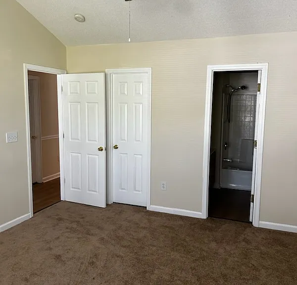 152 Wimbledon Way — Photo 8