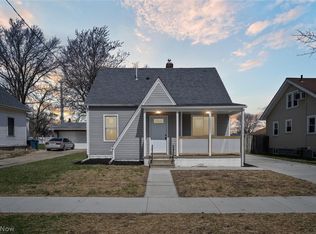 813 E 34th St, Lorain, OH 44055