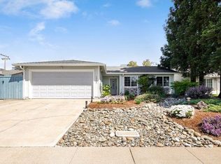 14237 E Prospect Pl, Lockeford, CA