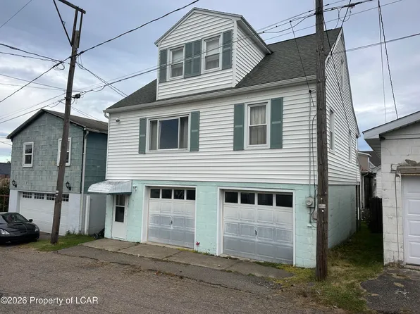 164 Rear Berner, Hazleton, PA 18201