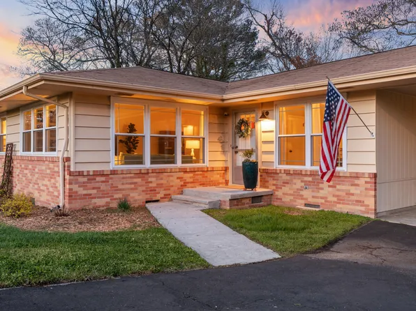 1110 Panorama Dr, Chattanooga, TN 37421