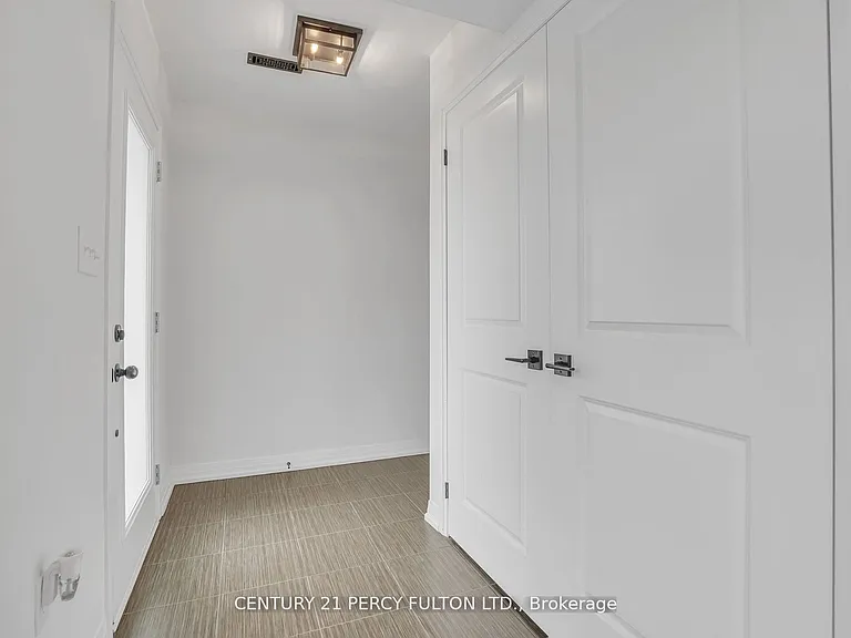 89 Fairlane Ave — Photo 7