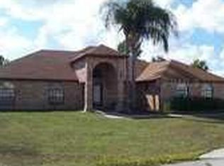 2 Canter Club Ct, Debary, FL 32713