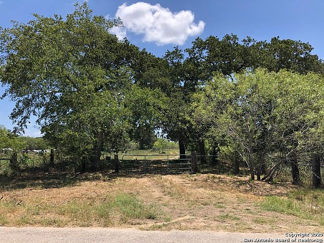 1st image of 518 Terrace Hill Ln