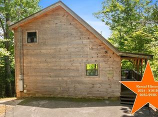 4225 Dollys Dr, Sevierville, TN 37876