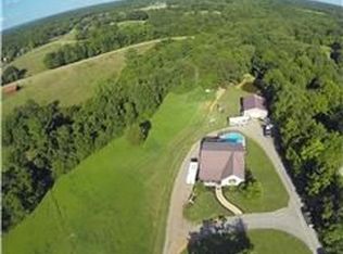 1008 Lockertsville Rd, Ashland City, TN 37015