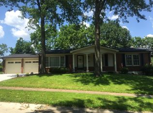12335 Worthington Dr, Saint Louis, MO