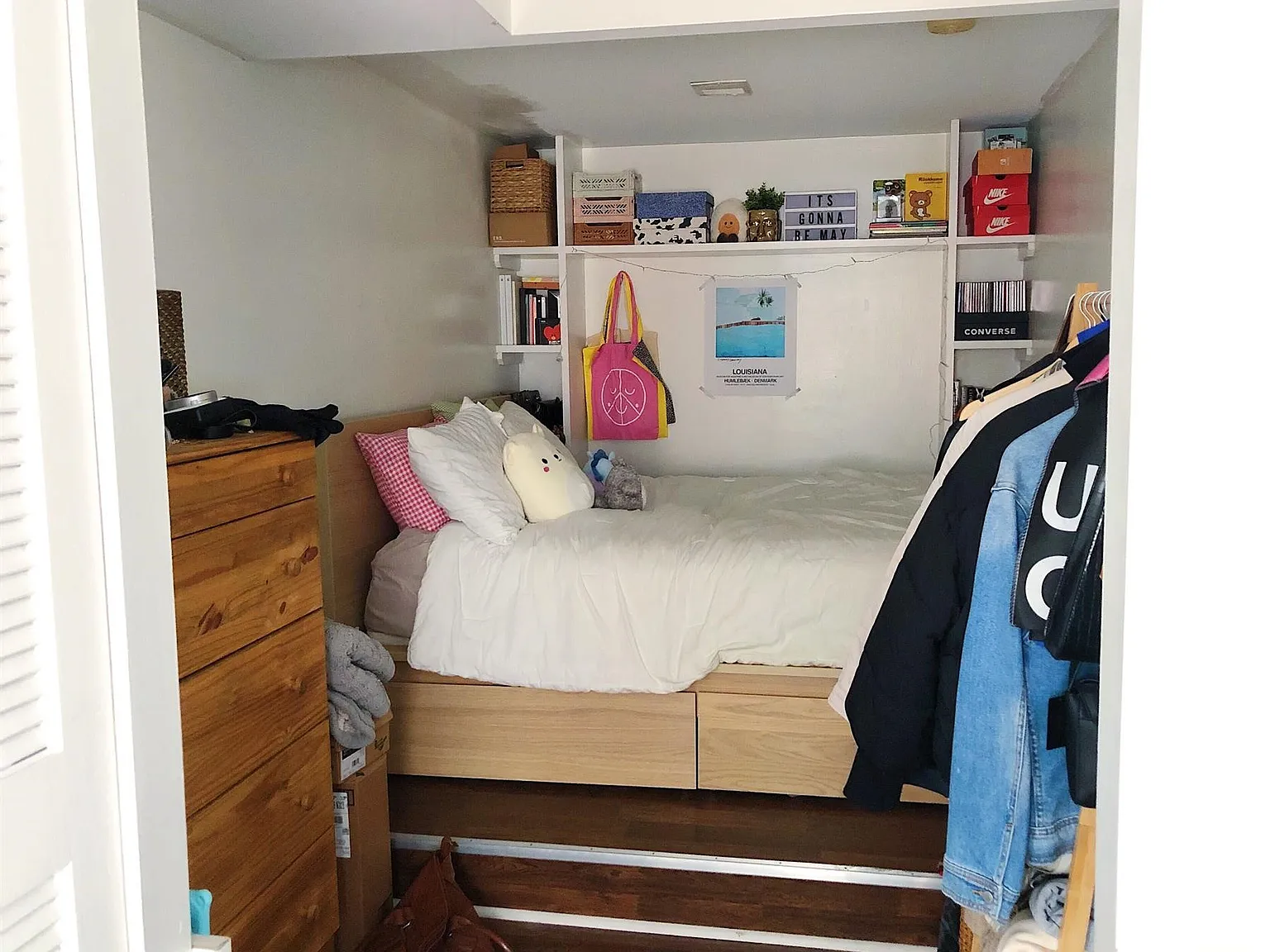 Studio, 650 sqft, $1,295 — Photo 3
