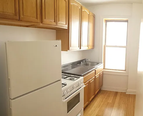Rented by Brooklyn Vertical Inc. | media 11