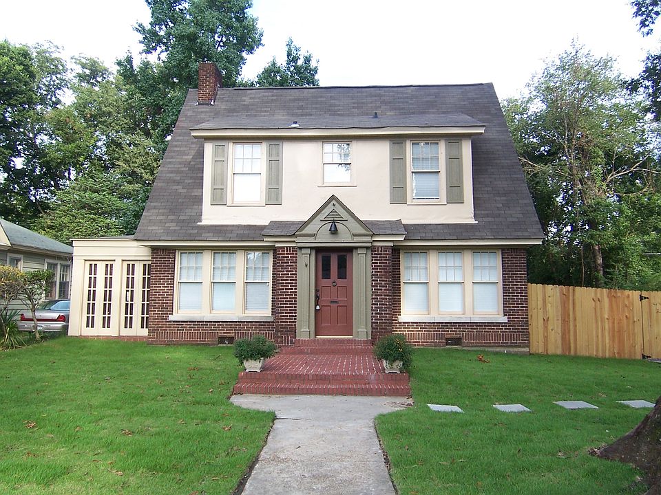 1st image of 690 Dickinson St