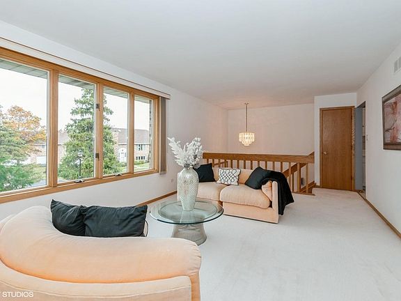 2nd image of 7239 W 153rd Pl
